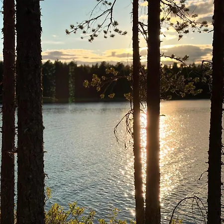 New 2026 Aidu Private Lakefront Ruka, 2 Saunas Semesterbostad