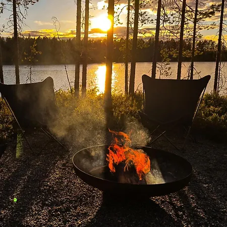 Semesterbostad New 2026 Aidu Private Lakefront Ruka, 2 Saunas