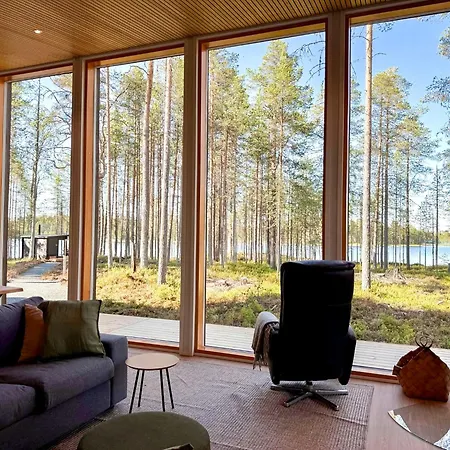 Semesterbostad New 2026 Aidu Private Lakefront Ruka, 2 Saunas